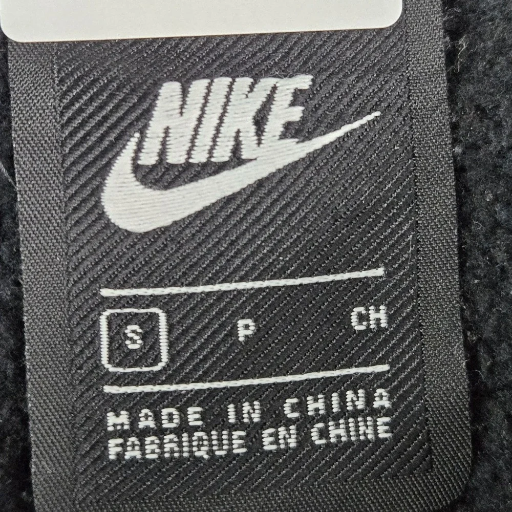 Nike Men Hoodie S Black NWS Embroidery Graphic Print Fleece READ